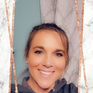 Meet your Posher, Cassie